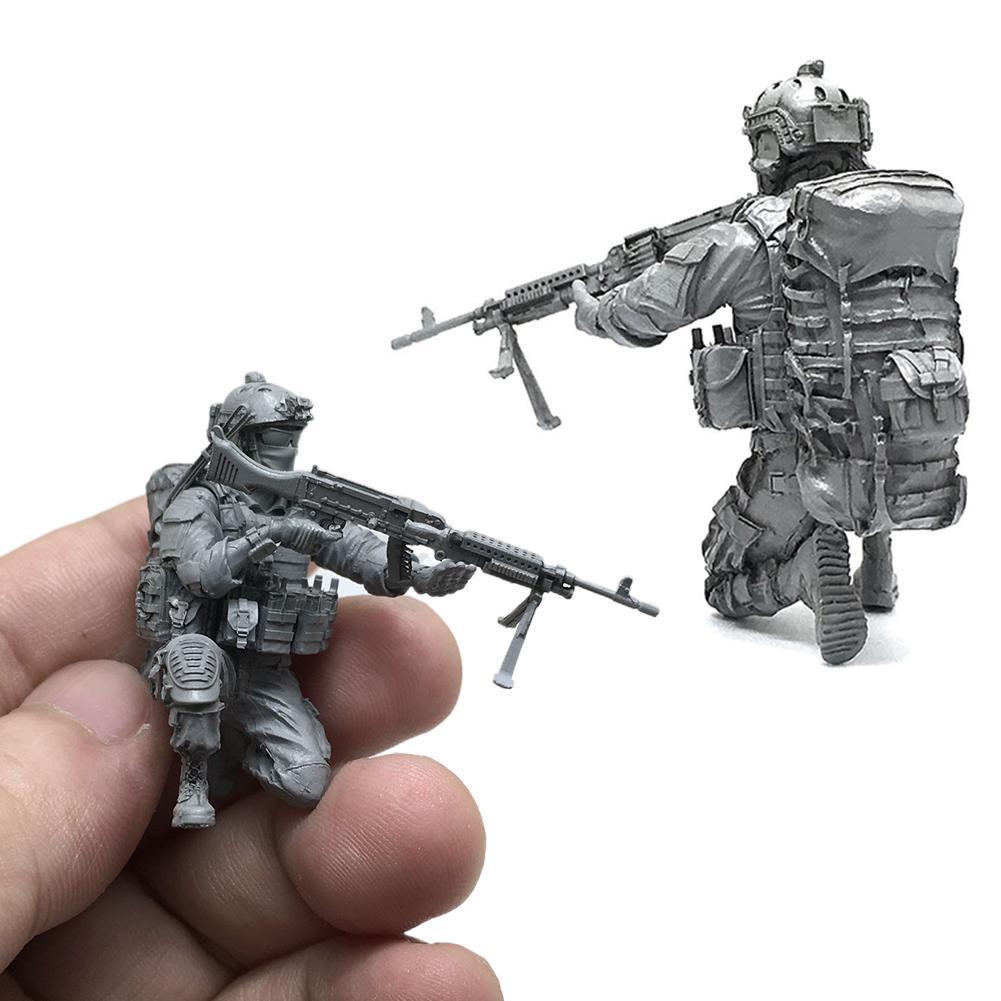 Unpainted 1:35 Resin Figure Model Kit Garage Anti-Terrorist Force Unassembled