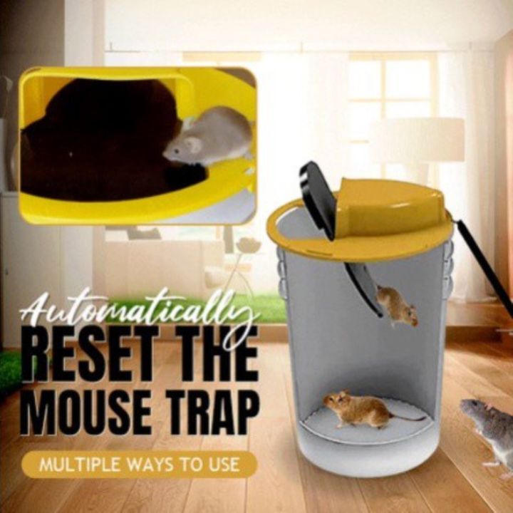 Rat trap with plastic bucket