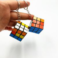 Mini Magic Cube Keychain Brain Teaser Puzzle Toy Pendant Key Chain Stress Speed Magnetic Neo Rubiks Cube Souptoys