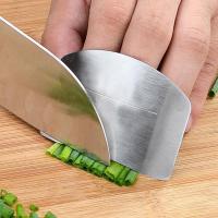 1Pcs Finger Protector Protects Your Fingers Stainless Steel Protection Knife Cutting Tool Safe And Quick Kitchen Gadgets