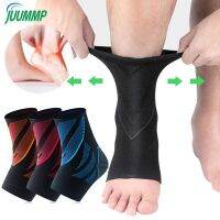 1Pair Compression Ankle Brace,Medical Grade Provides Support,Pain Relief for Sprains,Strains,Arthritis,Torn Tendon in Foot,Ankle