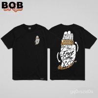 BOB/เสื้อยืดลาย แนวสตรีท รุ่น Saban ขาว ดำ ( ลิขสิทธิ์แท้ ) แขนสั้น เสื้อยืดชาย หญิง/!(SMLXL-3XL)