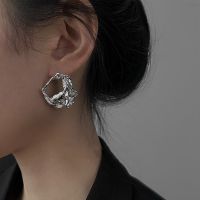 [COD] Korean version exaggerated fashion hollow irregular earrings girls temperament personality net red trendy foreign trade sources