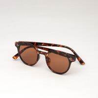 แว่นกันแดด THE OPTIXZ รุ่น Scotch : Tortoise/Lens brown (5245 c4) sz.47