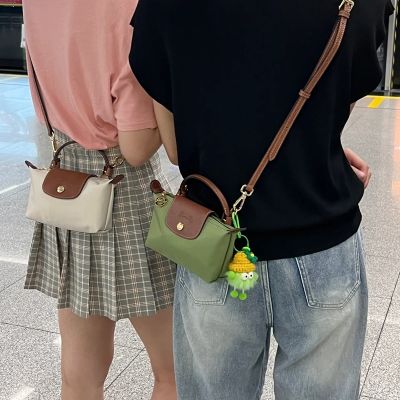 ☬ Female package 2023 new mini hand carry his dumplings mini mobile phone packages in zero wallet