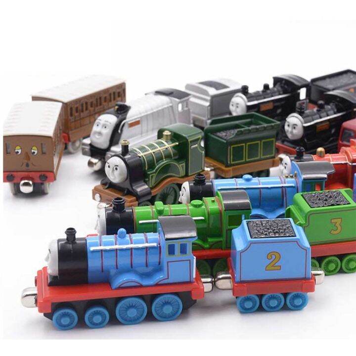 new-thomas-and-friends-bash-dash-christmas-thomas-percy-train-magnetic-metal-diecast-toy-car-toys-for-children-1-43