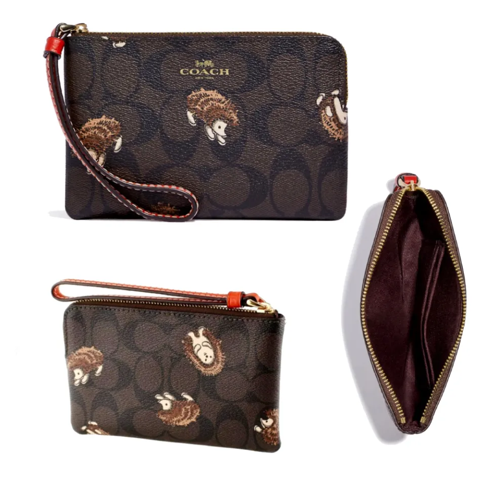 Coach Corner Zip Wristlet In Signature Canvas Hedgehog Print NWT CC433