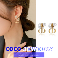 COCOJEWELRY จดหมายต่างหูย้อนยุคซีดีต่างหูมุกแสงของผู้หญิงหรูหราระดับไฮเอนด์ใหม่กลิ่นหอมขนาดเล็ก Ins ต่างหู