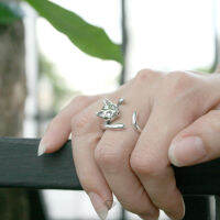 แหวนแมวพันรอบนิ้ว Cat Ring ฝังเพชร CZ Swiss แท้สีขาวแทนตา (R79)