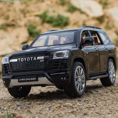1:24 Toyota Land Cruiser LC300 GR Alloy Car Model Vehicles High Simulation Light Sound Diecast Car Collection Toys for Kids Gift