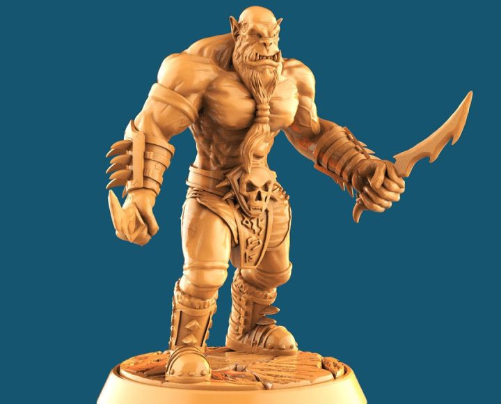 โมเดล-world-of-warcraft-figures-orc-rogue-with-two-daggers-scale-1-25-1-35