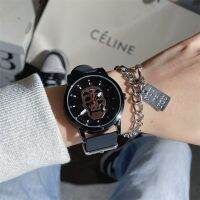 Trendy watches for teenagers niche design high-end personalized handsome hip-hop cool skull quartz watch