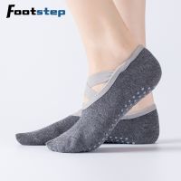 1 Pair of Ladies Anti Slip Cotton Yoga Socks Bandage Sports Girls Ballet Dance Socks Home Fitness Ballet Sports Socks One Size