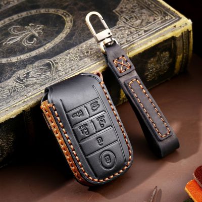Leather Car Key Case Cover Fob Keychain Accessories for Kia Seltos Sedona Carnival Sorento K2 K3 K5 Sportage Picanto Holder Bag