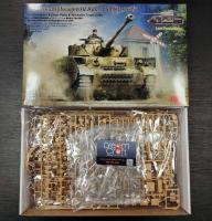 RFM 5043 1/35 Pz. Kpfw. IV Ausf. J Last Production w/full interior (โมเดลรถถัง Model DreamCraft)