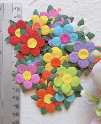 ดอกไม้กระดาษสาหลากสี ขนาดกลีบดอก2.8ซม. รวมใบเลี้ยง3.5ซม. ราคา49บาท/100ดอก