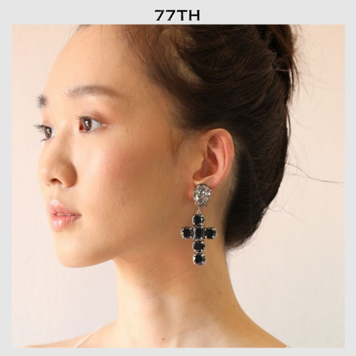 77th-black-crystals-cross-earrings-ต่างหูไม้กางเขนประดับคริสตัลสีดำ