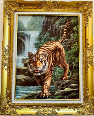กรอบรูปหลุยส์เสือโคร่งวิวน้ำตก กรอบรูปขนาด 21x26 นิ้ว ภาพมงคล เสริมฮวงจุ้ย ตกแต่งบ้าน ของขวัญ ของที่ระลึก