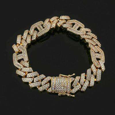 คุณภาพสูง15มม. Rhinestone Hip Hop สร้อยข้อมือญี่ปุ่น AAA Zircon Diamond Shaped Cuban Chain