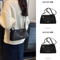 Summer Summer Casual Sports Messenger Black Nylon Canvas Bag Women 2023 New Mens Large Capacity Shoulder Bag 【QYUE】