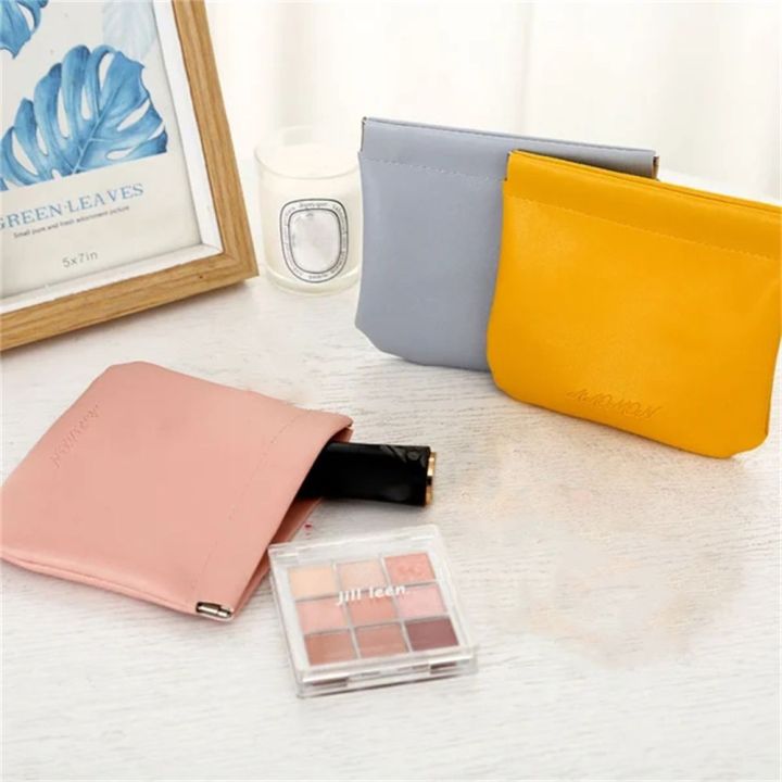 Whistles make up online bag