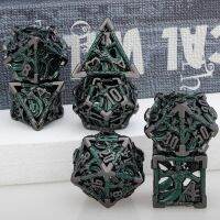 Dnd Green Wizard &amp; Dragon RPG Polyhedral Hollow D + D D20ชุดลูกเต๋าสำหรับ D6ดันเจี้ยนลูกเต๋านักล่ามังกรการเล่นบทบาทเกม