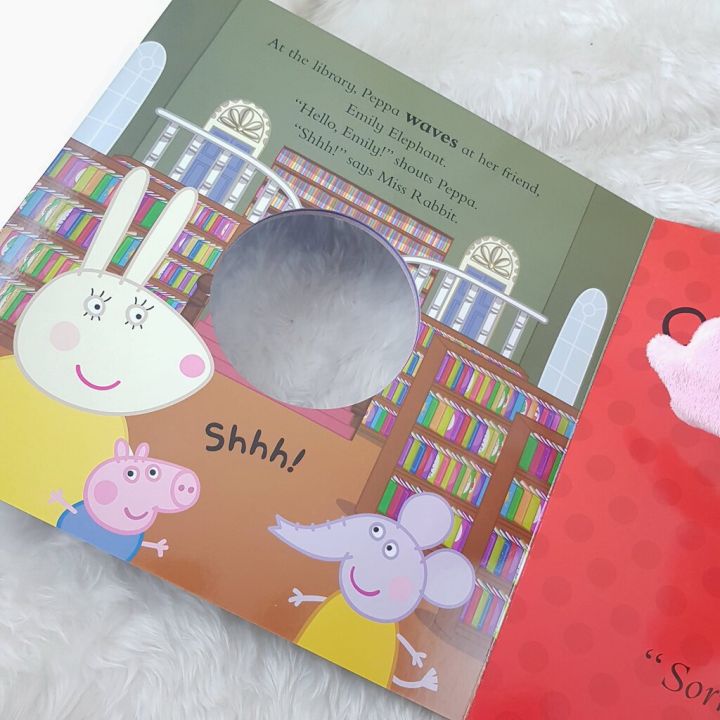 หนังสือ-เด็ก-peppa-pig-play-with-peppa-hand-puppet-book-พร้อมส่ง-หมอรวงข้าว-หุ่นมือ-้handpuppet-rare