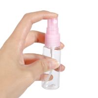 1PC 20ml Transparent Empty Spray Bottles Plastic Mini Refillable Container Empty Cosmetic Containers Random Color Travel Use Travel Size Bottles Conta