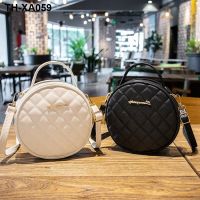 ✲☽☌ Fashion shoes round bag the new lady han edition tide niche one shoulder inclined