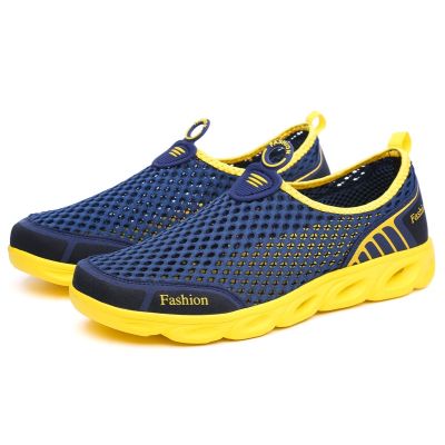 Summer Outdoor Water Shoes Men Women Breathable Mesh Creek Beach Quick Dry Wading Upstream Nonslip Light Fishing Net Water Shoes