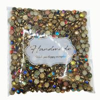 100pcs 4mm mix color Pearl Rivet Mini Pearl Gems with Gold Accent Rims 3D Nail Art Flatback Bling Gems Resin Acrylic Flat back