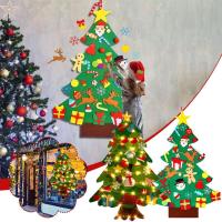 ต้นคริสต์มาสสักหลาดติดผนังแบบ DIY ต้นคริสต์มาสตกแต่งคริสต์มาสเด็กพร้อมเครื่องประดับ