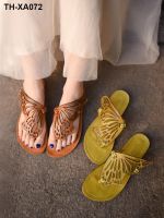 2023 summer new French retro niche design moving flip flops flat bottom hollow butterfly slippers womens outer wear