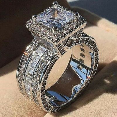 Super Shining Women Men Fashion Ring Exquisite Silver Color Inlaid Zircon Stones Wedding Rings for Women Engagement Jewelry