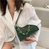 ✟❍ Candy color underarm womens bag fashion simple shoulder thick chain portable baguette