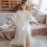 Ao Dai ฝรั่งเศส Retro Court Long กับ Breasted ลูกไม้ Closure ผู้หญิง Fairy Sleeping Dress เจ้าหญิงลม Modal Maxi