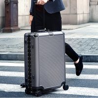 TRAVEL TALE SPINNER กรอบอลูมิเนียมฮาร์ดกระเป๋าเดินทาง 22 "24" 26 "29" กระเป๋าเดินทางรถเข็นเปิดกระเป๋าเดินทาง