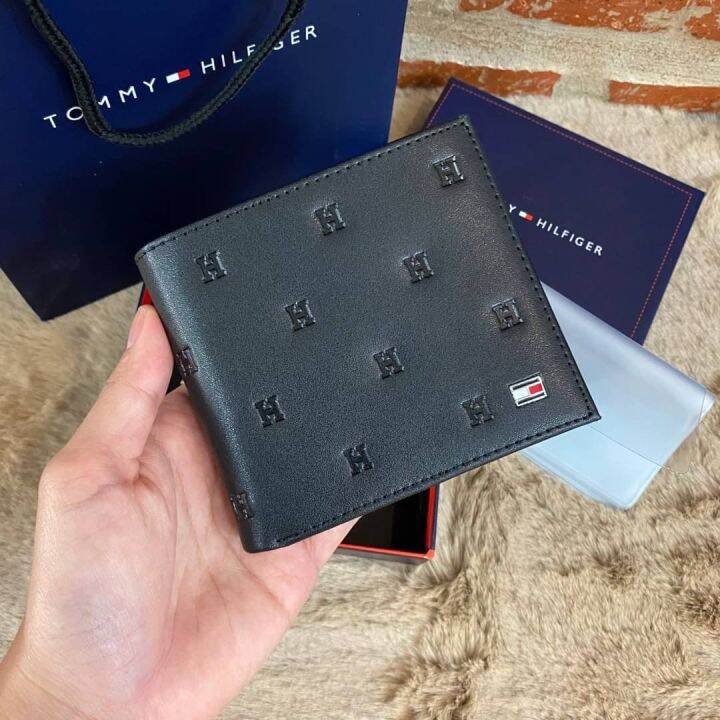 tommy-hilfiger-short-wallet-กระเป๋าสตางค์ใบสั้น