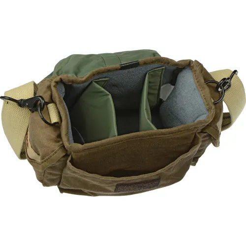 Domke F-8 RuggedWear Brown Small Shoulder Bag สินค้าประกันศูนย์ไทย