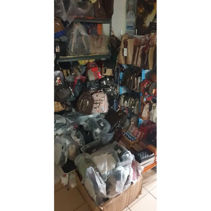 FOR.LIVE SELLING ORIGINAL.HOW R U BAGS beautiful | Lazada PH