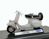 Vespa 125CC  (WELLY) สีครีม1:18 โมเดลรถ ของเล่น ของสะสม ของขวัญ ของฝาก แบบจำลองรถมอเตอร์ไซค์ Vespa เสมือนจริง