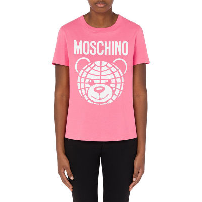 Moschino เสื้อแขนสั้นพิมพ์ลายตุ๊กตาหมีชายและหญิง