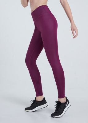 NaPiYong activewear- Leggings (Full length in Plum) เลกกิ้งใส่ออกกำลังกาย ผ้าเกรดพรีเมี่ยม ยืดหยุ่นสูง เนื้อผ้าสั่งทำพิเศษมีความเงา เอวสูง เก็บทรงดีมา