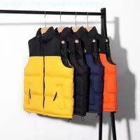 UNIQLO เสื้อกั๊กเสื้อกล้ามผ้าฝ้ายคุณภาพสูง Eiderdown สำหรับผู้ชายและผู้หญิงโลโก้ยอดนิยมในการกดปุ่มฉากให้ความอบอุ่นสำหรับคู่รัก