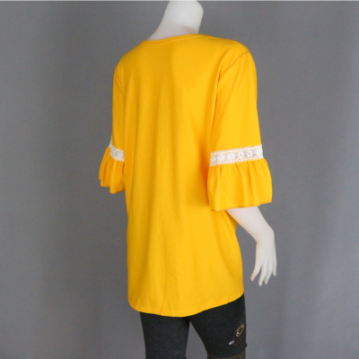 ส่งไว from Thailand เสื้อสีเหลืองคอกลม Yellow o neck sleeveless shirt  แขนเสื้อแต่งด้วยผ้าลูกไม้สีขาว แฟชั่นทรงสวย เป็นผ้าหนังไก่ ใส่สบาย สีไม่ตก