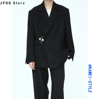 JPQQ Store ชุดสูทผู้ชายสุดหล่ออินเทรนด์ดีไซน์เฉพาะสำหรับฤดูใบไม้ผลิและฤดูร้อนของเสื้อลำลองชายเกาหลีชุดสีขาว