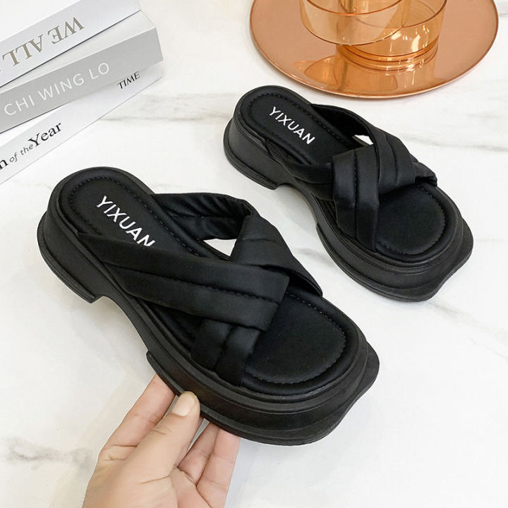 high-end-slippers-womens-2023-new-thick-soled-muffin-flip-flops-ins-trendy-cool-style-sandals-and-slippers