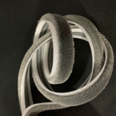 【LZ】❣☏✶  Felt Draught Excluder Wool Pile Weather Strip Sliding Sash Screen Window Door Brush Seal 13mm 13x9mm 10m Gray