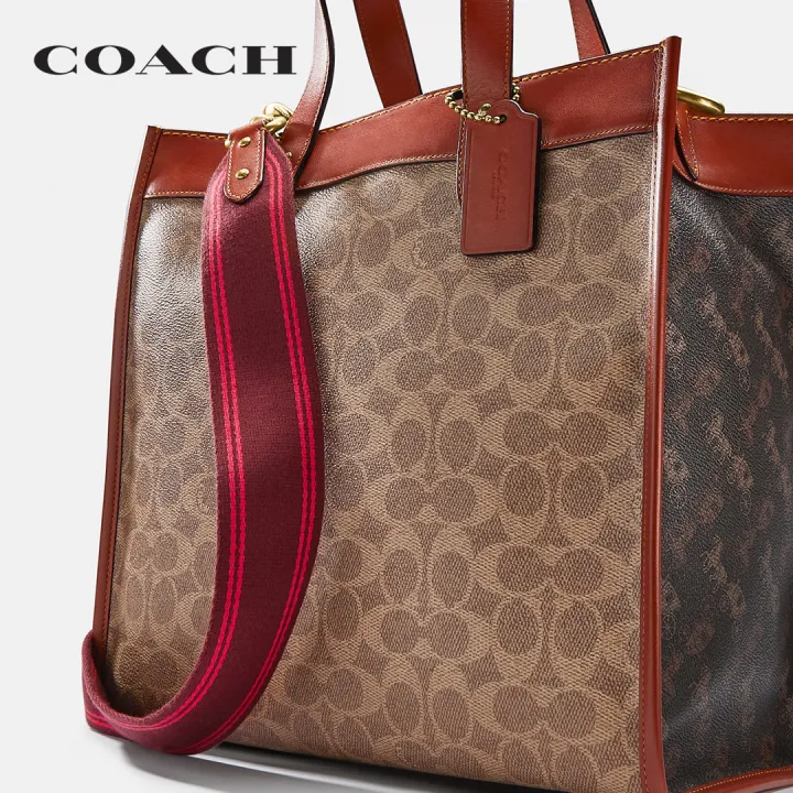 coach-กระเป๋าทรงสี่เหลี่ยมผู้หญิงรุ่น-field-tote-in-signature-canvas-with-horse-and-carriage-print-สีน้ำตาล-c0776-b4si0
