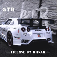 1:32 Alloy Car New Nissan-GTR R35 JDM Alloy Car Sports Car Model Sound Light Pull Back Toy Car Simulation Decoration Car Model